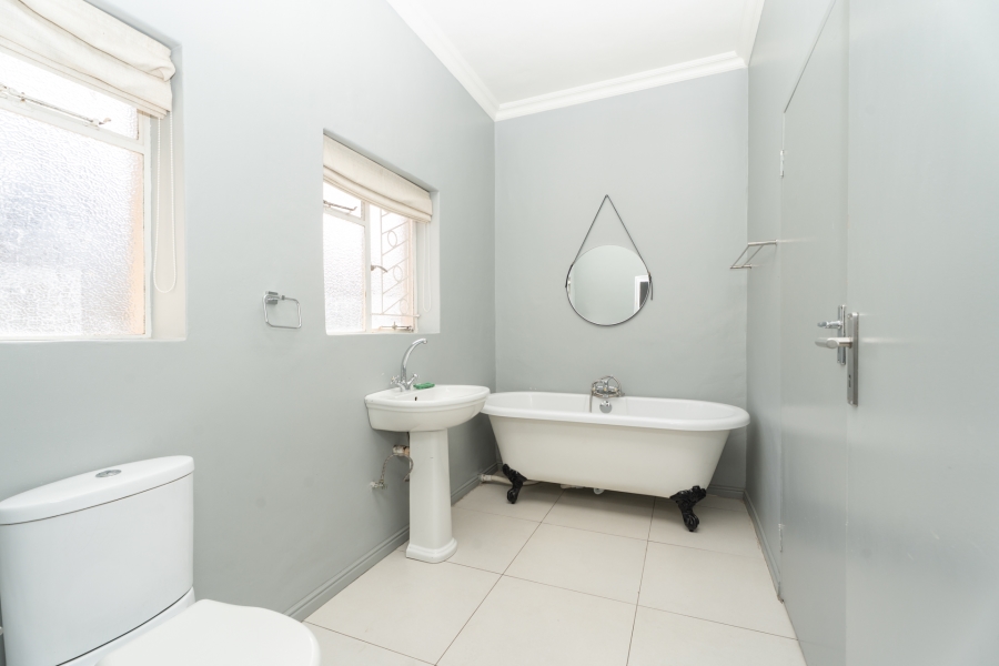 To Let 2 Bedroom Property for Rent in Lochnerhof Western Cape